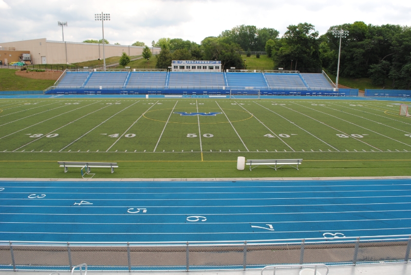 Einar Anderson Field